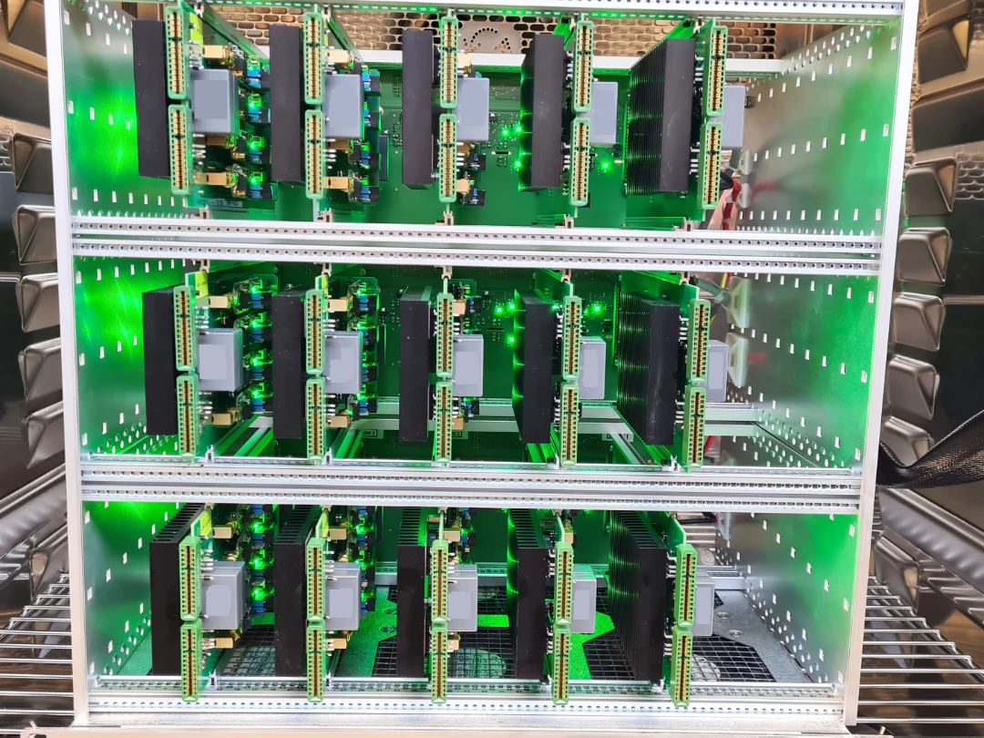 HV Testsystem von Heusel Innovations GmbH